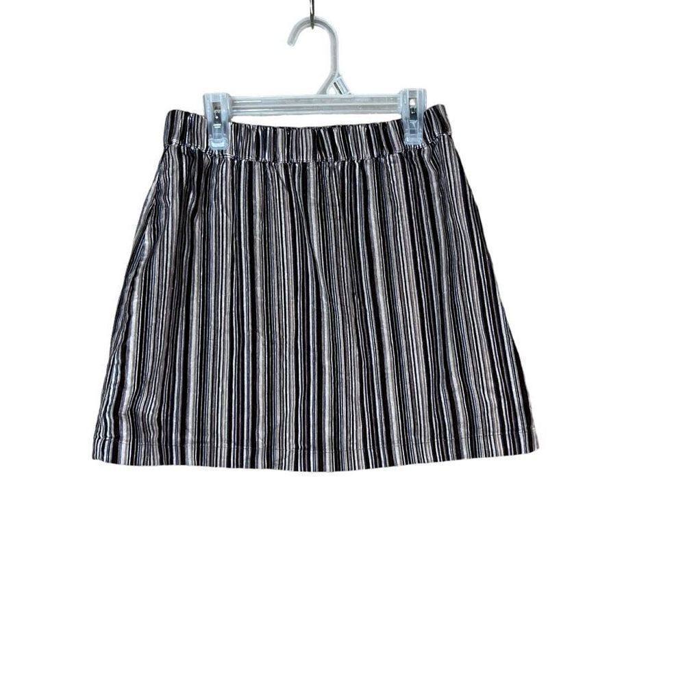 American Eagle Women’s Brown Stripped Mini Skirt Size XS‎